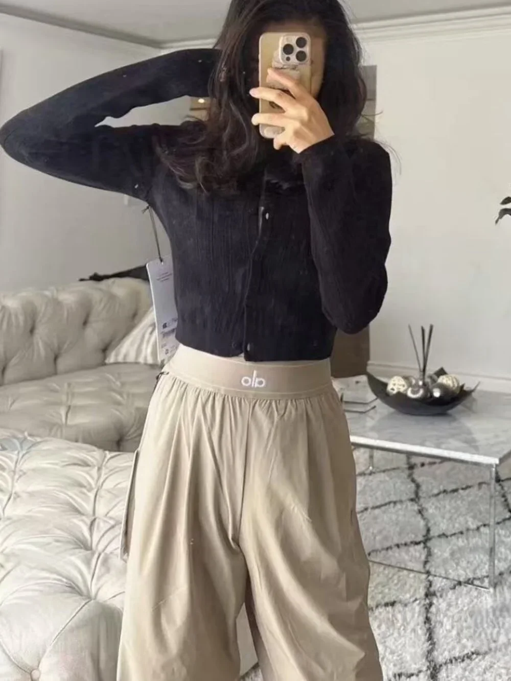 ✨Women Alo Yoga Suit Up Trouser Gravel Color (Regular)Smoke-free family🚫